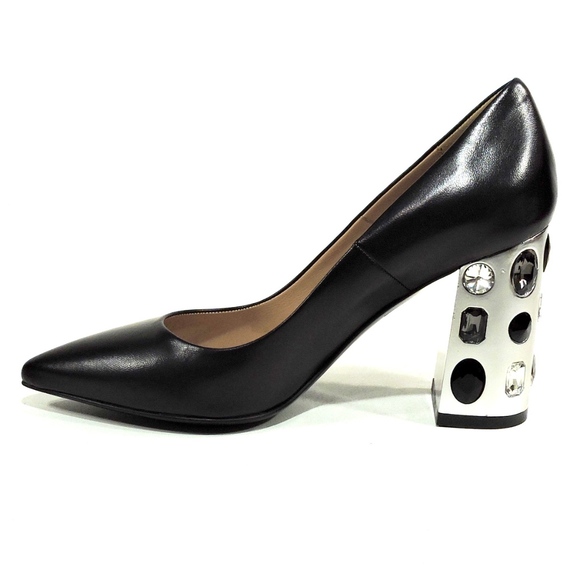 TIFFI WOMEN'S LEATHER PAMPS - Picture 5 of 8